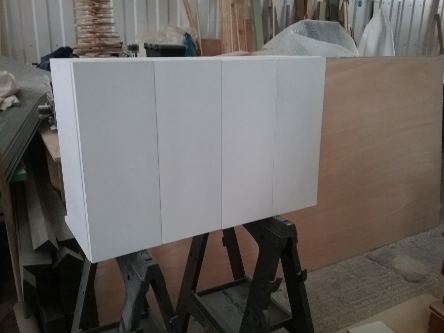 Bi-fold storage unit Saffron Walden [1601]